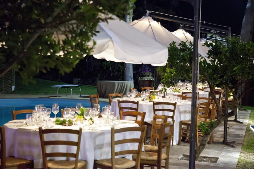 Agriturismo Baglio Fontana Бузето Палицоло Екстериор снимка
